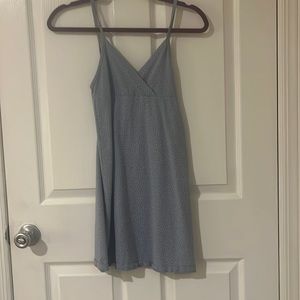 gorgeous brandy melville wrap dress, one size gently worn but great condition!